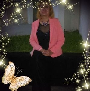 Meet your Posher, Anabel